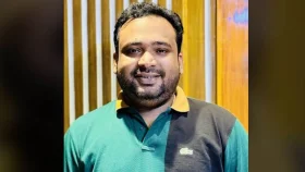 ক্রেতা সেজে ছাত্রদল নেতার বাসা থেকে ৭০ বোতল মদ উদ্ধার করলো পুলিশ
