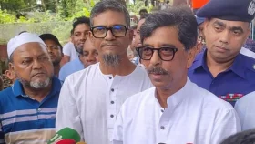 দেশে সারের সংকট নেই, দুষ্টু লোকদের কারণে ক্ষতিগ্রস্ত হচ্ছে কৃষক: কৃষিমন্ত্রী