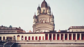 ইতিহাসের পাতায় এক জীবন্ত তীর্থ রানি রাসমণির দক্ষিণেশ্বর