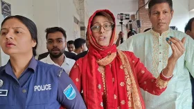 আদালতে মাথা ঘুরে পড়ে গেলেন মিষ্টি সুবাস, বললেন ‘আমাকে গুলি করে মেরে ফেলেন’ 