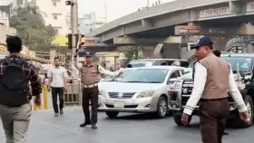 রাজধানীতে ট্রাফিক আইন লঙ্ঘনে ২৪৭৮ মামলা