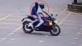 ছিনতাইকারীর হ্যাঁচকা টানে শিক্ষিকা নিহত: এবার ‘আসল’ মোটরসাইকেল উদ্ধার, গ্রেফতার ২
