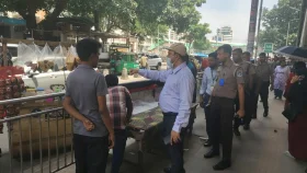 কাওরানবাজার-ফার্মগেট মেট্রোরেল স্টেশনে উচ্ছেদ অভিযান