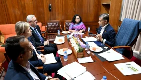 ‘জ্বালানি সংকট সমাধানে নবায়নযোগ্য জ্বালানিতে জোর দেওয়া হচ্ছে’