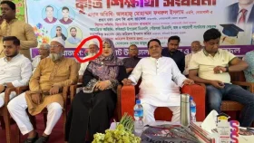 বিএনপির এমপির সঙ্গে মঞ্চে আ.লীগ নেতা, সমালোচনার ঝড়