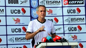 ‘সামাজিক যোগাযোগমাধ্যমের কেউ কেউ ফুটবলের বাস্তবতা বোঝেন না’