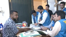 ডিএনসিসির মশার ওষুধ কেনায় অনিয়মের অভিযোগ, দুদকের অভিযান