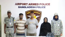 শাহজালালে সন্দেহজনক ঘোরাফেরা, তল্লাশিতে বেরিয়ে এলো স্বর্ণ-ল্যাপটপ