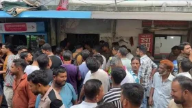 গুলিস্তানে জাসদ কার্যালয় থেকে আ. লীগ সন্দেহে অর্ধশতাধিক আটক