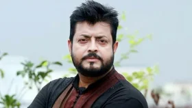 ২৯ লাখ নয়, নিজের ঘড়ির আসল দাম জানালেন ওমর সানী