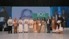 স্কয়ার গ্রুপের প্রতিষ্ঠাতা চেয়ারম্যানের স্মৃতিকথা সংকলন বইয়ের মোড়ক উন্মোচন