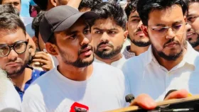 রাড্ডা ক্লিনিক দখল করতে দেওয়া হবে না, হুঁশিয়ারি আসিফ মাহমুদের