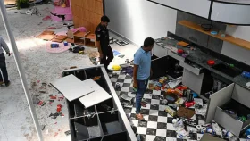 সালমান মুক্তাদিরের স্টুডিও ও ভবনে হামলা-ভাঙচুর, ১৩ জনের নামে মামলা