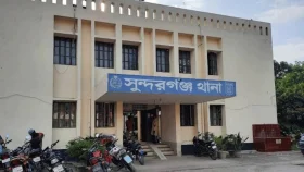 সুন্দরগঞ্জ থানার ওসি-এসআইকে আদালতে তলব