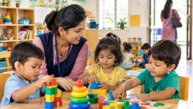 কর্মজীবী মা-বাবার ভরসা দিবাযত্ন কেন্দ্র, সেবার মানে কতটা এগিয়েছে দেশ
