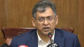 দুর্গাপূজায় ২৪ ঘণ্টা মনিটরিং, টানা পাঁচ দিনের ছুটি: স্বরাষ্ট্রমন্ত্রী