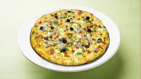 সকালের নাশতায় ঝটপট ডিম-রুটির পিজা