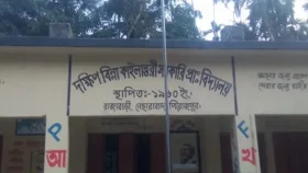 স্কুল ফিডিংয়ের ৩০ প্যাকেট দুধ চুরি, জানাজানির পর ২৭ প্যাকেট ফেরত