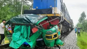 চট্টগ্রাম-কক্সবাজার রেলপথে ৭৭টি অবৈধ ক্রসিং, তিন বছরে ১০১ মৃত্যু