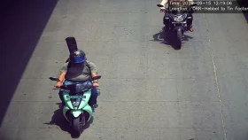 গিটারকে যাত্রী ভেবে মামলা দিলো এআই