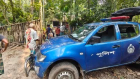 দুর্গন্ধের সূত্র ধরে ঘর থেকে সাবেক ইউপি সদস্যের মরদেহ উদ্ধার