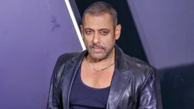 স্কুলের ফি দিতে না পেরে ক্লাসের বাইরে দাঁড়িয়ে ছিলেন সালমান, স্মৃতিচারণ অভিনেতার