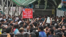‘অটোরিকশা ডাম্পিং করলে সারাদেশ কাপিয়ে দেবো’