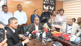 লটারিতে ঢাকায় পদায়নের জন্য মনোনীত ১৮ সাব রেজিস্ট্রার