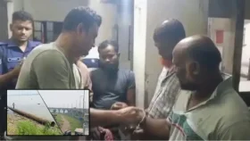 সেতুর লোহার পাইপ চুরির সময় ইউনিয়ন বিএনপির সভাপতিসহ আটক ৯