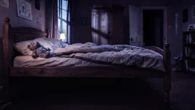 বিছানার নিচের সেই দানবটা কোথায় গেল?