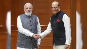 মোদির সঙ্গে ত্রিবেদীর বৈঠক, পৌঁছাল ‘ঢাকার বার্তা’