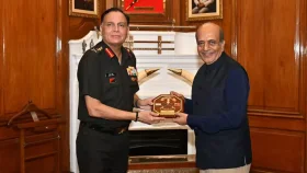 ভারতের সেনাপ্রধানের সঙ্গে দীনেশ ত্রিবেদীর বৈঠক, আলোচনায় বাংলাদেশ ইস্যু 