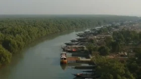 সুন্দরবনের বুকে দুবলার চর, যেখানে সমুদ্র আর জেলেদের গল্প একসঙ্গে