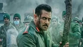 মুক্তিতে ফের অনিশ্চয়তায় সালমান খানের ‘মাতৃভূমি’, কারণ কী