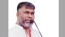 দল চেয়ারে বসিয়েছে তাই দলীয় লোকই প্রাধান্য পাবে: চুয়াডাঙ্গা জেলা প্রশাসক