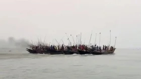 ইলিশ অভিযানের আগে জেলেদের হুমকি, আতঙ্কে মৎস্য কর্মকর্তারা