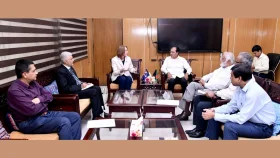 ত্রাণমন্ত্রীর সঙ্গে অস্ট্রেলিয়ার হাইকমিশনারের সৌজন্য সাক্ষাৎ