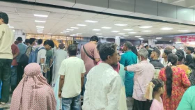 বিমানবন্দরের বহিরাঙ্গনে বিশৃঙ্খলা আর কতদিন