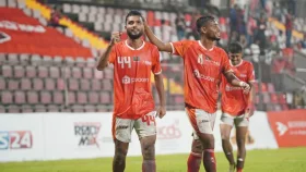 ব্রাজিলিয়ানের চোটে সুযোগ, স্ট্রাইকার হয়েই সাব্বিরের বাজিমাত 