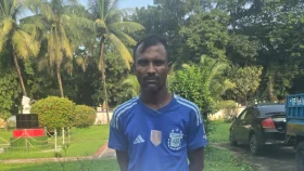 স্কুলছাত্রীকে হত্যার পর মসজিদের পুকুরে গোসল করে অটোরিকশাচালক
