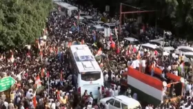 ইন্ডিয়া জোটের পদযাত্রায় হাজার হাজার বিক্ষোভকারী, অনড় রাহুল গান্ধী
