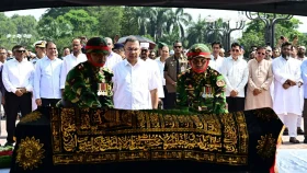 সংসদের দক্ষিণ প্লাজায় সালাহ উদ্দিনের প্রথম জানাজা অনুষ্ঠিত, অংশ নেন প্রধানমন্ত্রী