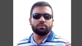 বিএনপি নেতার নামে জেলে কার্ড, পাচ্ছেন বরাদ্দের চাল