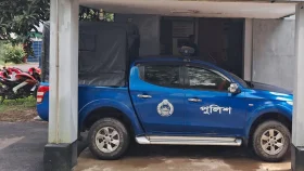 স্বামীকে পাশের কক্ষে আটকে স্ত্রীকে সংঘবদ্ধ ধর্ষণের অভিযোগ, থানায় মামলা