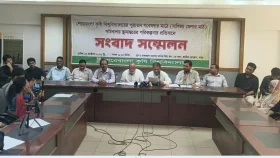 পুরোনো বাণিজ্য মেলার মাঠে সচিবালয় স্থানান্তরের সিদ্ধান্তের প্রতিবাদ
