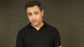 ভারত ছাড়ার নির্দেশ ইমরান খানকে