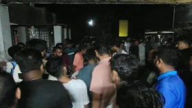 হেলমেট পরে এসে ছাত্রদল নেতার ওপর হামলা
