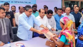 বিএনপি বিনা ভোটে ক্ষমতায় যাওয়ার পরিকল্পনা করছে না: শাহে আলম
