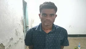 লুঙ্গির কোঁচায় লুকানো ১৯৮ ইয়াবাসহ আটক ইউপি সদস্য