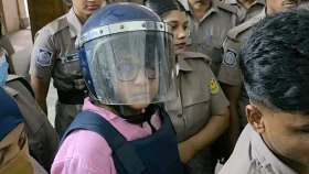 রাষ্ট্রদ্রোহ মামলা: অবসরপ্রাপ্ত সেনা কর্মকর্তা দেবাশীষ-গুলশান আরা কারাগারে